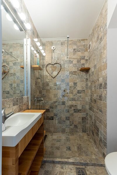 Unirii, Hanul lui Manuc